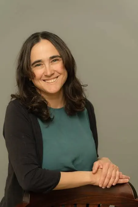 Portrait of Dr. Sarah Keren